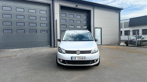Volkswagen Touran 7 of 24