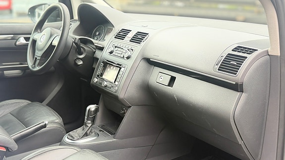 Volkswagen Touran 20 of 24