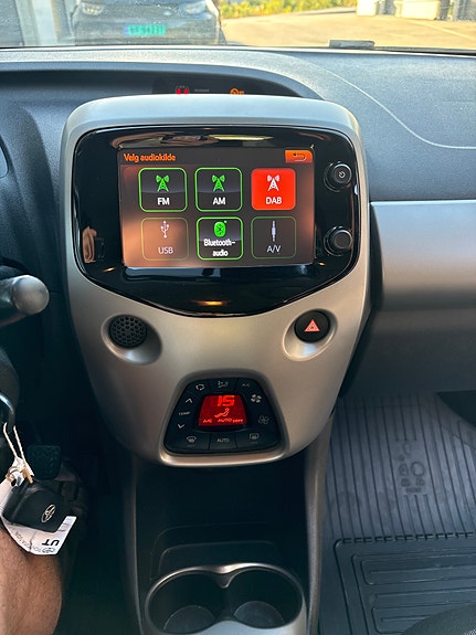 Toyota Aygo 11 of 29