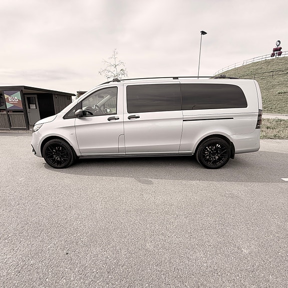 Mercedes-Benz Vito 119 29 of 30