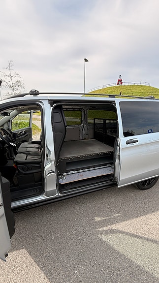 Mercedes-Benz Vito 119 11 of 30