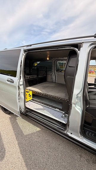 Mercedes-Benz Vito 119 12 of 30