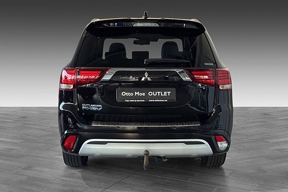 Mitsubishi Outlander 8 of 30