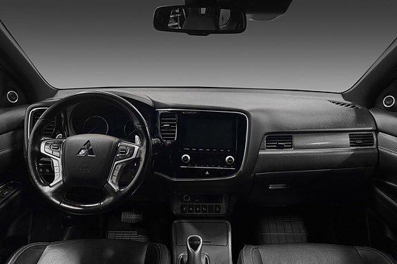Mitsubishi Outlander 11 of 30
