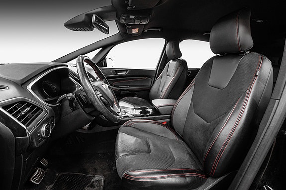 Ford S-MAX 14 of 30