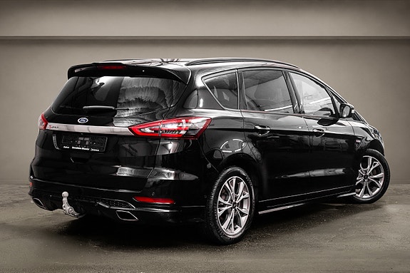 Ford S-MAX 2 of 30
