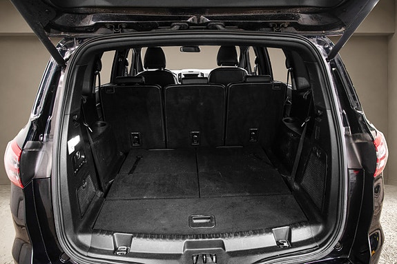 Ford S-MAX 9 of 30