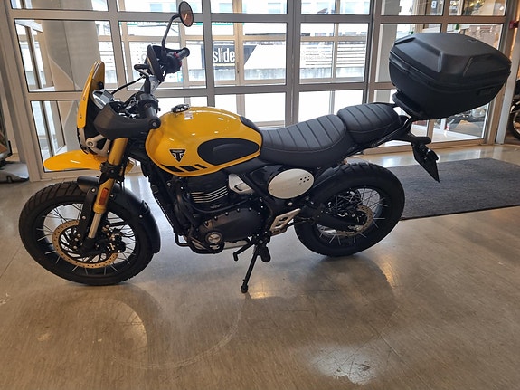 Triumph Scrambler 400 12 of 16