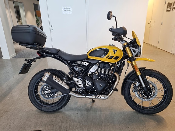 Triumph Scrambler 400 7 of 16