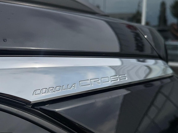 Toyota Corolla Cross 11 of 30
