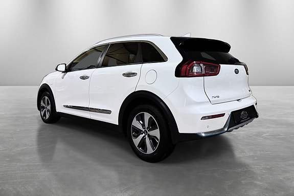 Kia Niro 4 of 30