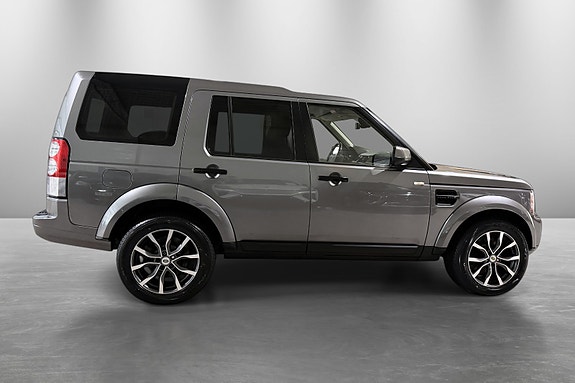 Land Rover Discovery 4 10 of 30