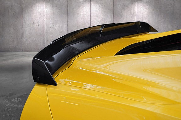 Chevrolet Corvette 16 of 30