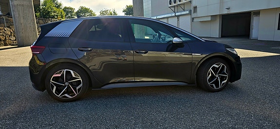 Volkswagen ID.3 8 of 14