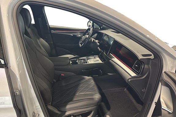BYD Sealion 7 23 of 24