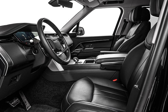 Land Rover Range Rover 8 of 30