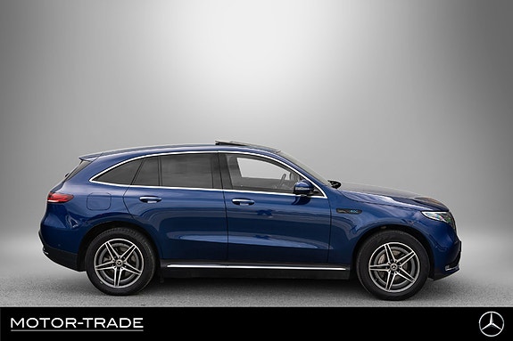 Mercedes-Benz EQC400 9 of 30
