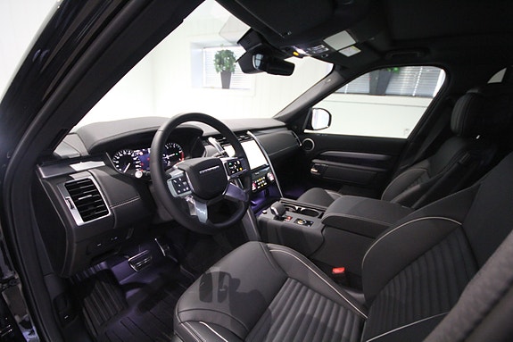Land Rover Discovery 5 18 of 30