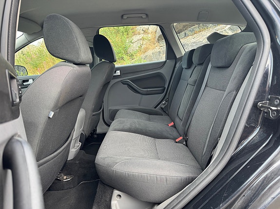 Ford Focus 15 of 18