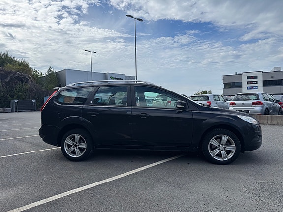 Ford Focus 4 of 18