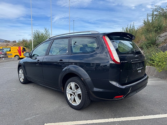 Ford Focus 7 of 18