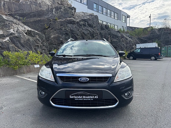 Ford Focus 2 of 18