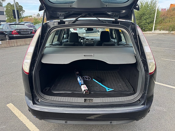 Ford Focus 17 of 18