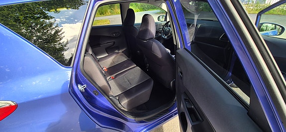 Toyota Verso-S 11 of 22