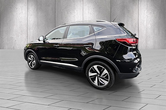 MG ZS EV 4 of 11