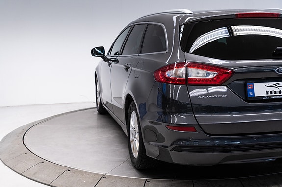 Ford Mondeo 13 of 30