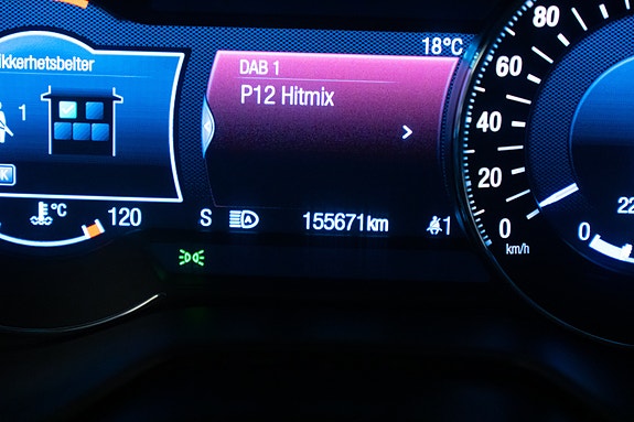 Ford Mondeo 23 of 30