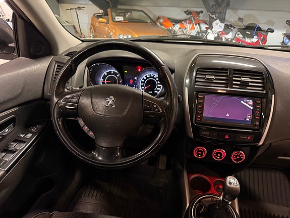 Peugeot 4008 10 of 18