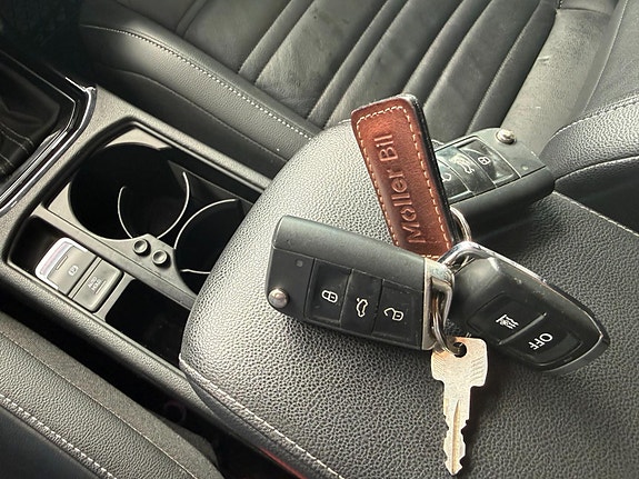 Volkswagen Touran 18 of 18