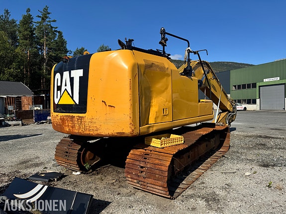 Cat 318FL gravemaskin – 2017 – ca. 4 500 timer – reparasjonsobjekt 5 of 30