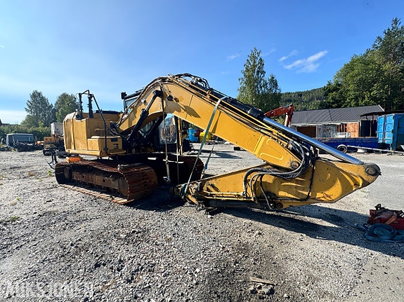 Cat 318FL gravemaskin – 2017 – ca. 4 500 timer – reparasjonsobjekt 7 of 30