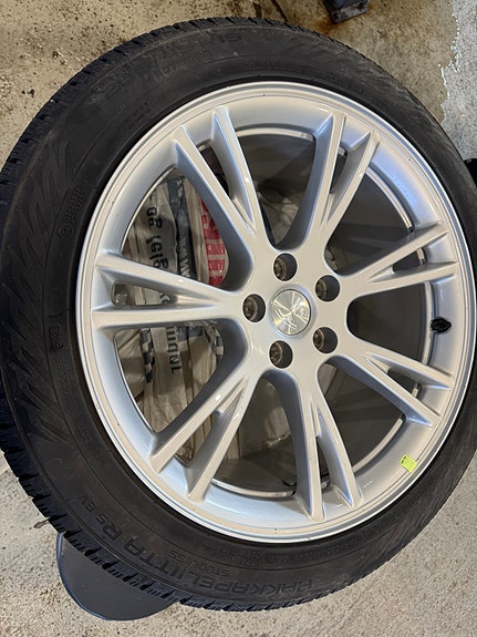 Tesla Model Y 26 of 26