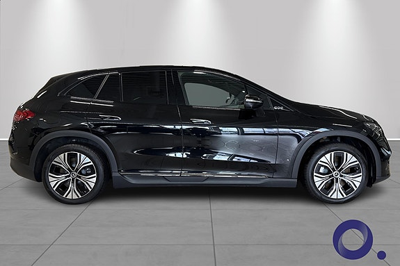 Mercedes-Benz EQE SUV 4 of 30