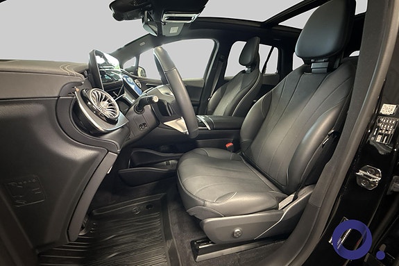 Mercedes-Benz EQE SUV 27 of 30