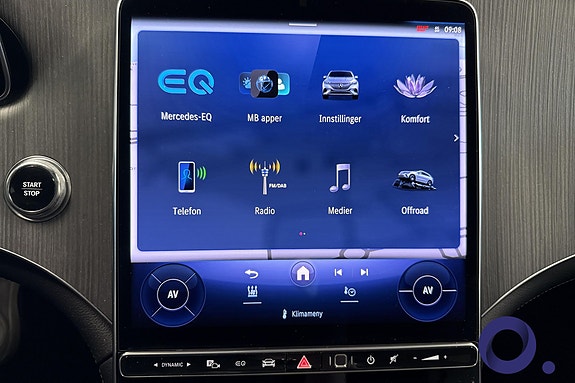 Mercedes-Benz EQE SUV 17 of 30