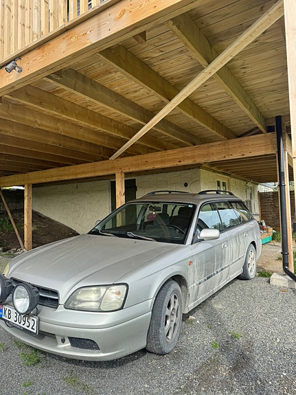 Subaru Legacy 2 of 11