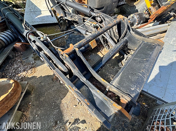 JCB 2013 JCB 427HT laster og 2 aksler – fra brannskadet maskin 18 of 30