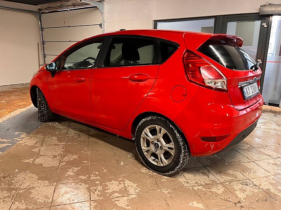 Ford Fiesta 3 of 30