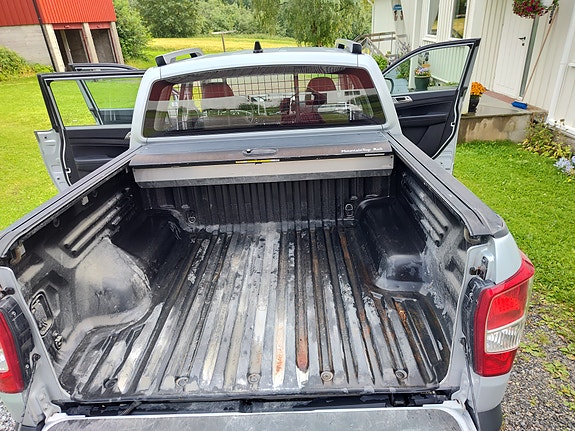 SsangYong Rexton Sports 29 of 30