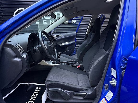 Subaru Impreza 20 of 30