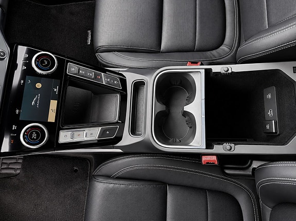 Jaguar I-PACE 14 of 26