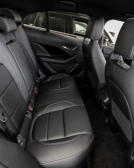 Jaguar I-PACE 13 of 26