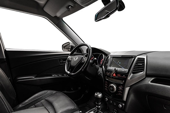 SsangYong XLV 25 of 25