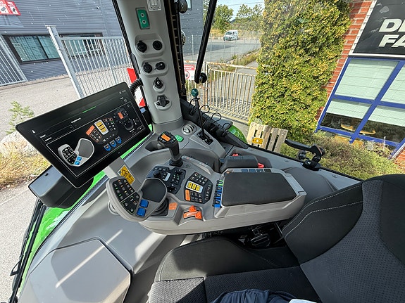 Deutz Fahr 8340 15 of 18