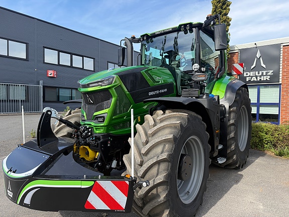 Deutz Fahr 8340 4 of 18