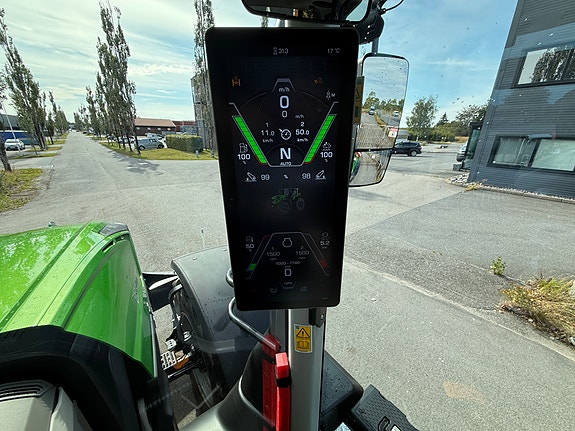 Deutz Fahr 8340 14 of 18